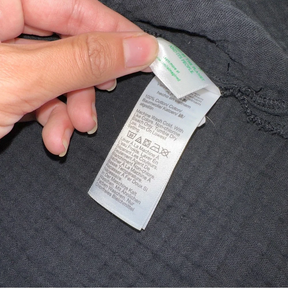 J. CREW black soft gauze Fresco top XL